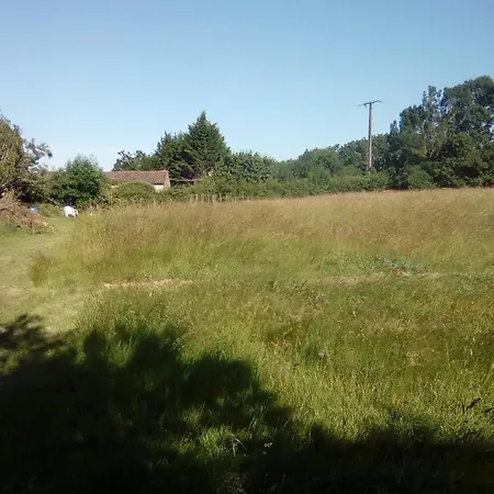 Les Volets Bleus Holiday home