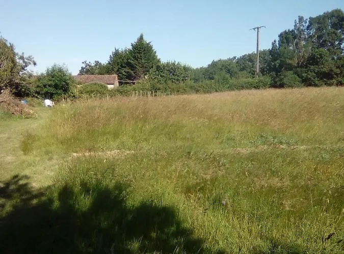 Les Volets Bleus Holiday home